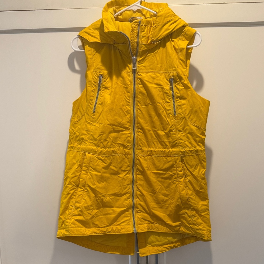 Athleta Yellow Sleeveless Zip-Up Vest with Detachable Hood